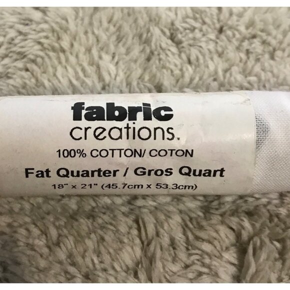 Hockey Themed Canadian Maple Leaf Cotton Fabric Fat Quarter Lot of 10  Red White - Picture 3 of 8